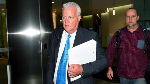 Former NSW mining official got $400k in kickbacks: ICAC