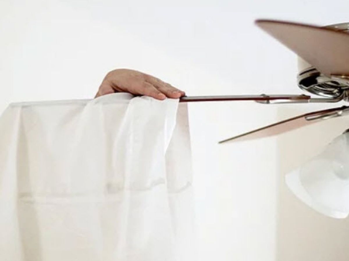 Cleaning Hack How To Clean Your Ceiling Fans Quickly And Easily