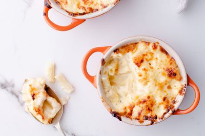 Vegan maple mac and cheese