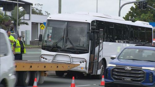 A Gold Coast schoolgirl has saved the lives of her classmates after steering a bus to safety when the driver had a heart attack.