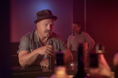 Michael Chiklis, Stan, Hotel Cocaine,