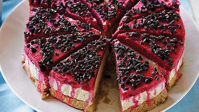 <a href="http://kitchen.nine.com.au/2016/05/05/15/01/raw-raspberry-dairyfree-cheesecake" target="_top">Raw raspberry dairy-free cheesecake</a>