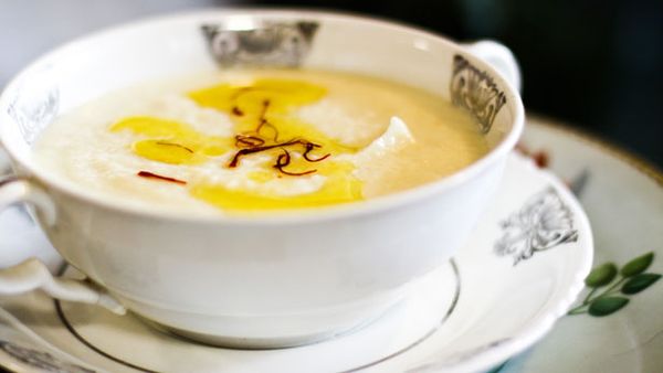 Alana’s Quick & Healthy Parsnip and Saffron Soup