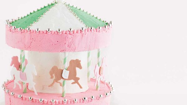 The galloping carousel birthday cake recipe_thumb
