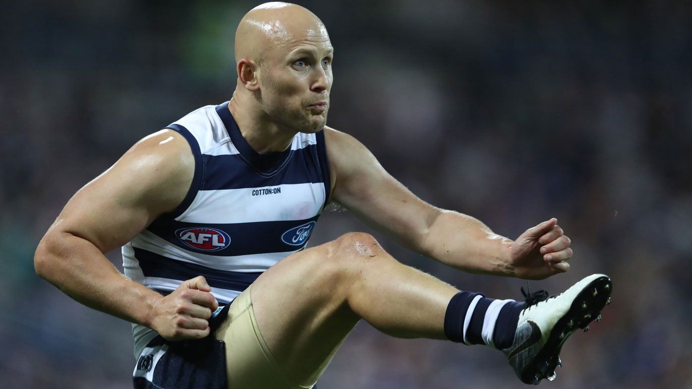 Geelong locks up home final with 68-point demolition of Carlton