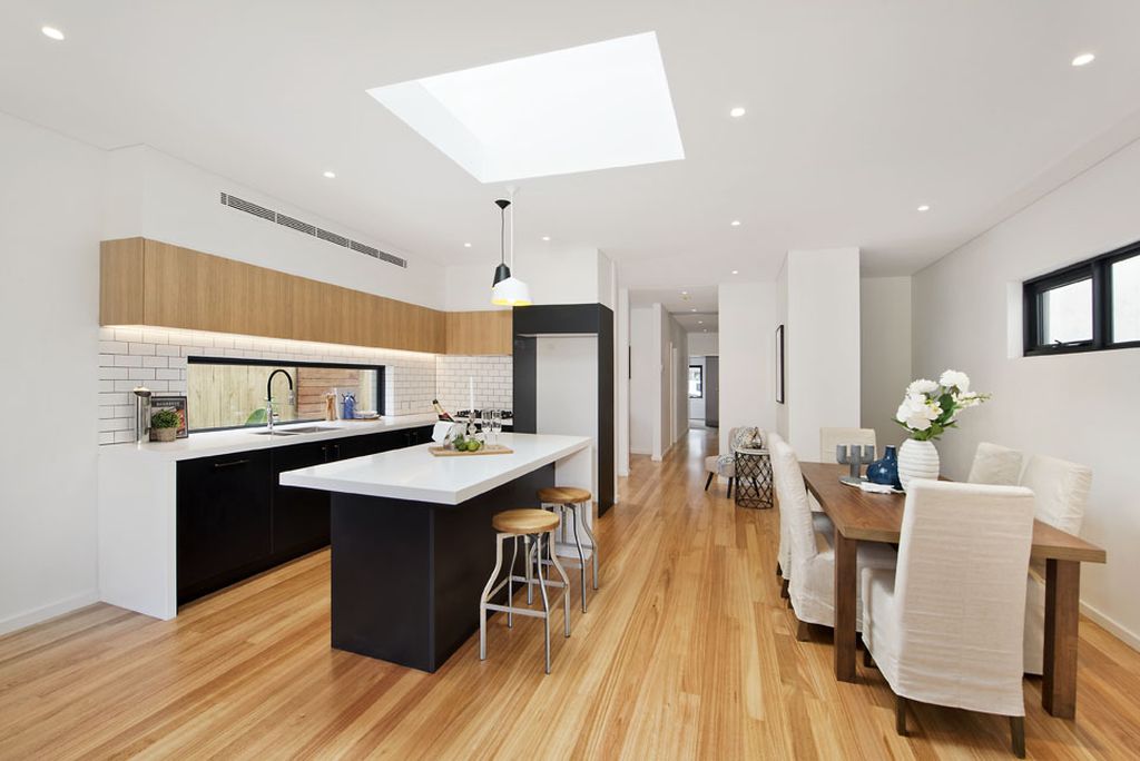 Modern take on Queenslander hits the market - 9homes Modern take on Queenslander hits the market - 9homes