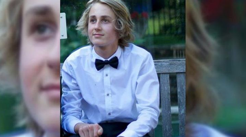 Lachlan Burleigh, 17, was due to graduate from high school just weeks after the crash. (Supplied)