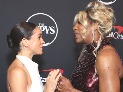 meghan markle and serena williams friendship