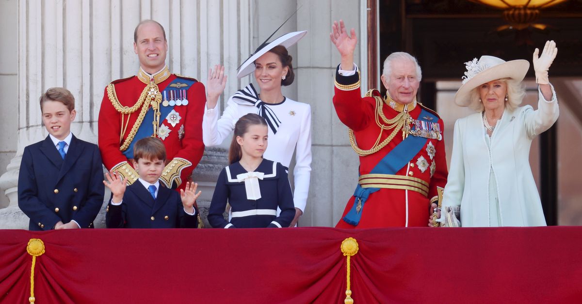 Prințesa Kate revine în lumina reflectoarelor publice în Trooping the Color
