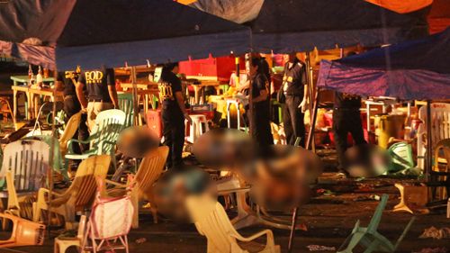 Market bomb attack kills 10 in Philippines
