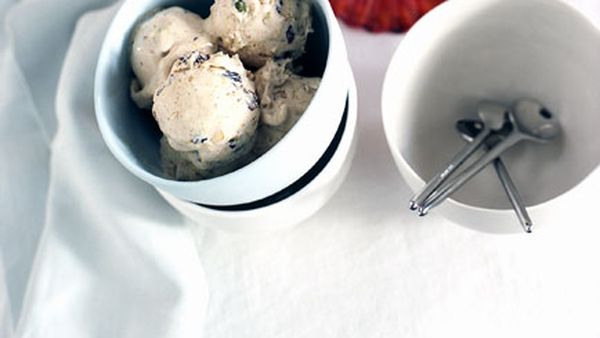 Christmas pudding ice-cream