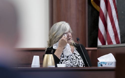Tim Jones' grandmother, Roberta Thornsberry, testifying during the sentencing phase of the trial. Photo: Tracy Glantz/The State via AP, Pool