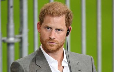 prince harry illegal drug use family warning