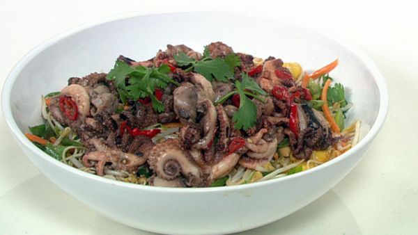 Chilli octopus salad