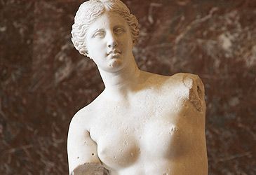 Where is the Venus de Milo in display?