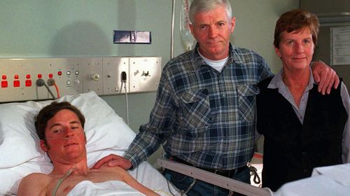 Stuart is visited in a Canberra hospital by his parents Steve and Annette Diver, Sunday, Ausgust 3, 1997. (AAP)