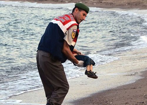 'Photo of dead Syrian boy shows why we need to stop the boats'