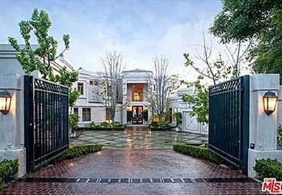 Dr Dre S Hollywood Hills Pad Listed For 37m