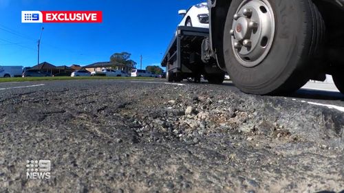 New technology installed on buses and rubbish trucks is detecting cracks - and stopping potholes in their tracks.