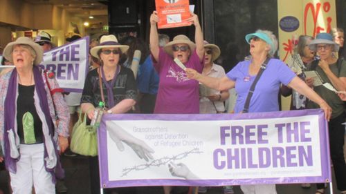 Hundreds of grandmas to rally against refugee detention in Melbourne
