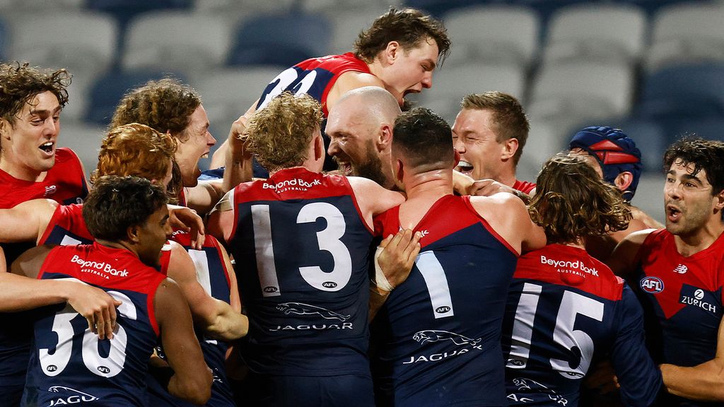 Afl News 2021 Melbourne Down Geelong As Max Gawn Kicks Goal After The Siren