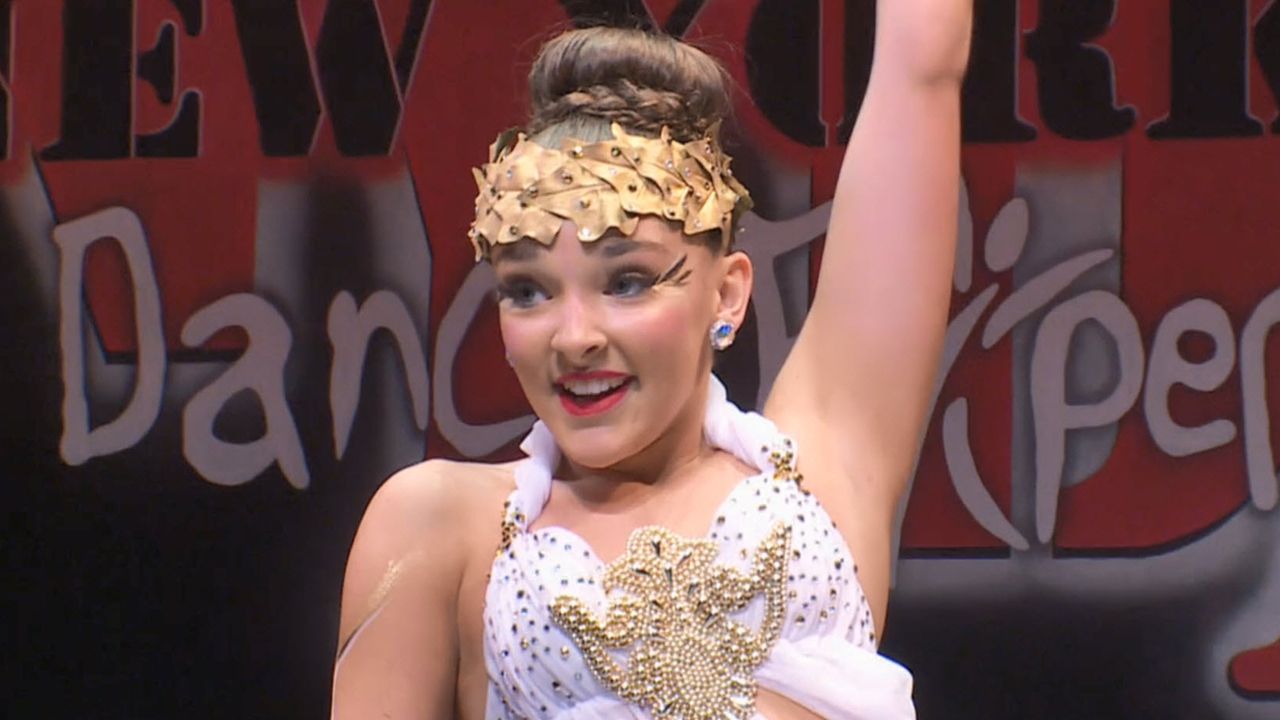 Dance Moms Season 5 Ep 29 Solo Battle Round 1, Watch TV