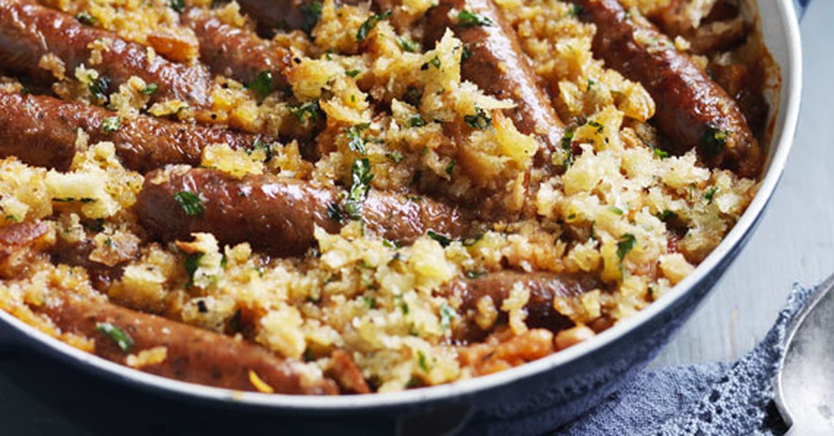 Sausage and white bean casserole with herbed breadcrumbs - 9Kitchen