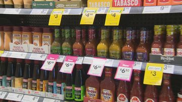 Perth mum&#x27;s Pretty Hot sauce hits the shelves in Woolworths.