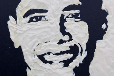 Artist Faye Halliday has perfected the skill of creating celebrity portraits out of squeezy cheese! We reckon it brings out the best in <b>Barack Obama</b>'s cheesy smile!