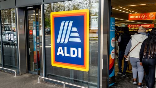 Entrance of an Aldi supermarket