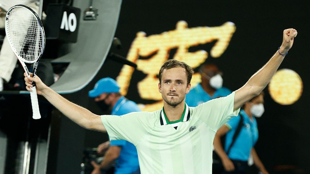 Stefanos Tsitsipas defeats Rafael Nadal in thrilling comeback, Australian  Open quarter-final news, scores, highlights, results