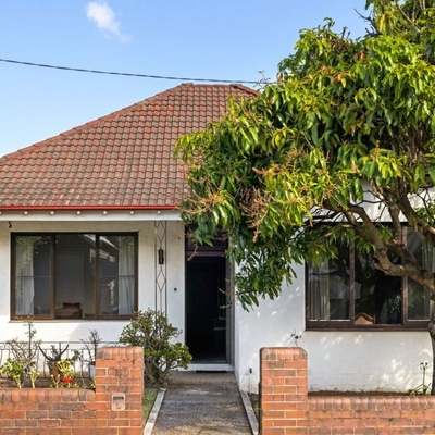 Family scores protected Drummoyne fixer upper for $3.25 million