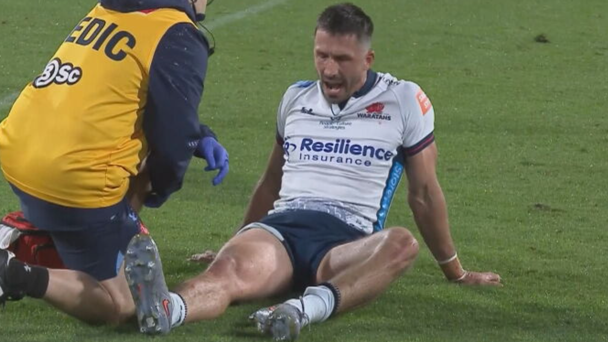 'Gutwrenching': Fears Wallabies star Jake Gordon ruptured Achilles tendon in season-ending Waratahs loss