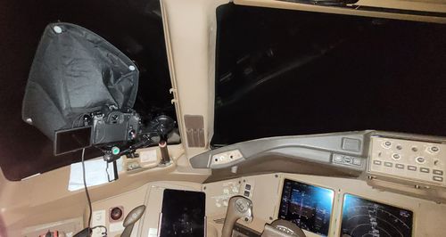 Ralf Rohner's photo shows how he installed his camera inside the cockpit of his Boeing 777-300ER.