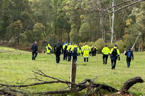 Caccia all'uomo per Dezi Freeman