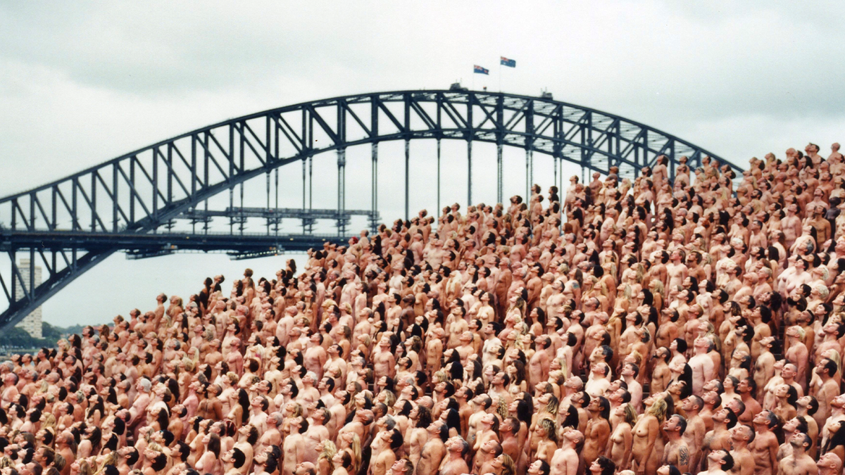 Spencer Tunick: Renowned artist returning to Australia, invites the public  to 'get their kit off' | Exclusive