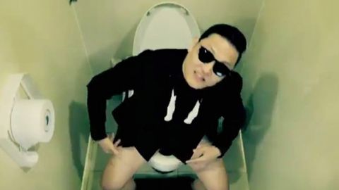 'Gangnam Style' Korean pop star signs with Justin Bieber's manager - and he's performing at the VMAs!