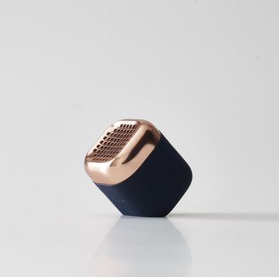 <a href="https://norsu.com.au/collections/accessories/products/kakkoii-qbs-wireless-speaker-copper-navy" target="_blank" draggable="false">Kakkoii Qbs Wireless Speaker, $75.</a>