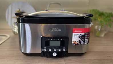 Novella - Dual Slow Cooker- Smart Cook 2 is perfect for all your