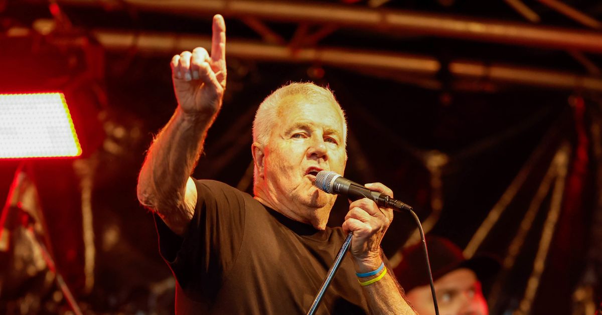 Daryl Braithwaite membatalkan Cronulla, Torquay 2025 menunjukkan di tengah ketakutan kesehatan