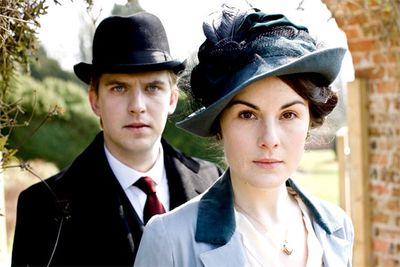 <B>The URST:</B> Lady Mary Crawley (Michelle Dockery) was meant to marry the heir to Downton Abbey... but then he died when the Titanic sank. Sparks didn't exactly fly when she met the new heir, middle-class (gross!) lawyer (double gross!) lawyer Matthew (Dan Stevens), but feelings gradually blossomed between the pair.