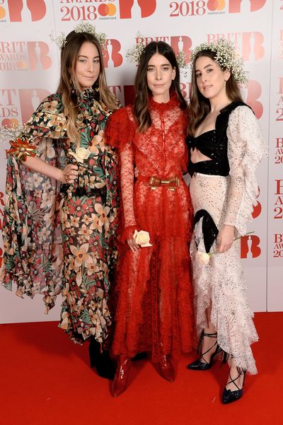 Haim in Rodarte&nbsp;at the 2018 Brit Awards