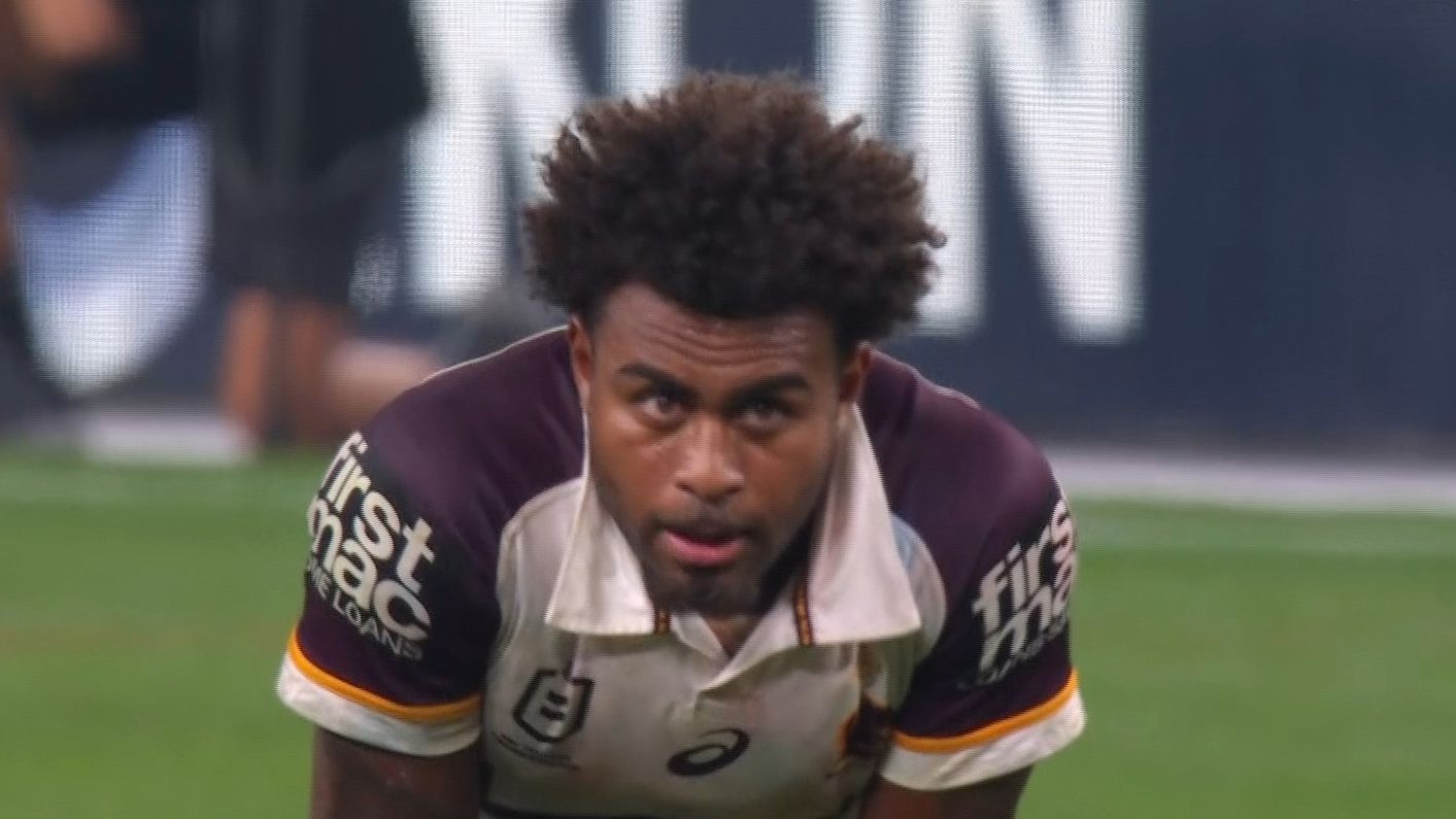 Spencer Leniu racist comment to Ezra Mam in Roosters vs Broncos game, Latrell Mitchell and Reece Walsh react