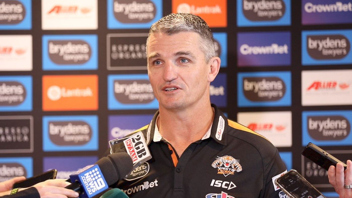 Ivan Cleary vows to honour Wests Tigers' NRL contract amid Penrith Panthers speculation