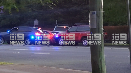 Un incident de la police NSW s'est déroulé devant des conducteurs choqués dans la haute côte nord de Sydney vendredi soir.