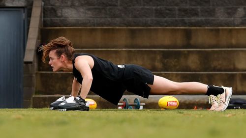 Giants player Alicia Eva said as she career continued she learned the value of having good mental health. 