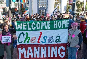 Barack Obama commuted how many years of Chelsea Manning's 35-year sentence?