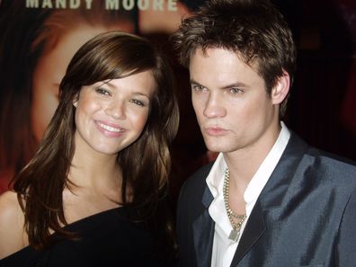 Mandy Moore and Shane West  at a screening of A Walk to Remember on January 17, 2002 at Planet Hollywood in New York City. (Photo by Elisa Haber/Getty Images)
