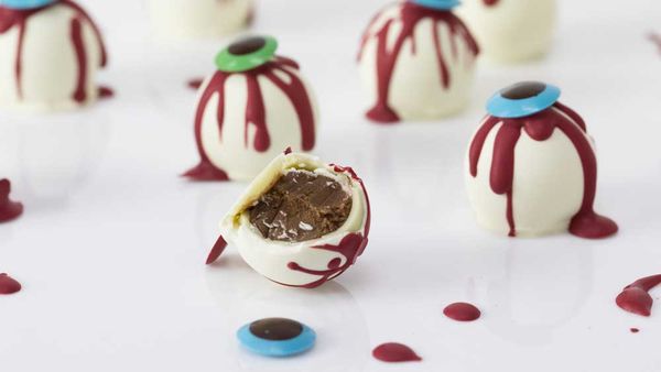 Kirsten Tibballs' chocolate eyeballs recipe for Halloween