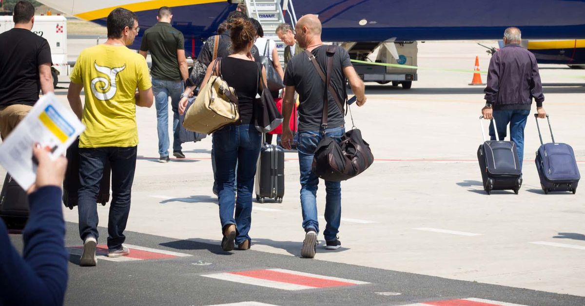 Airline makes 'no apology' in major crack down on oversized cabin bags